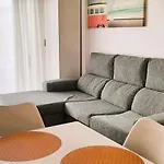 アパート Happy *